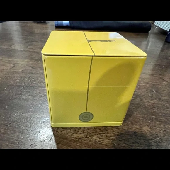 CP30 Hallmark Cubeez - Picture 6 of 7